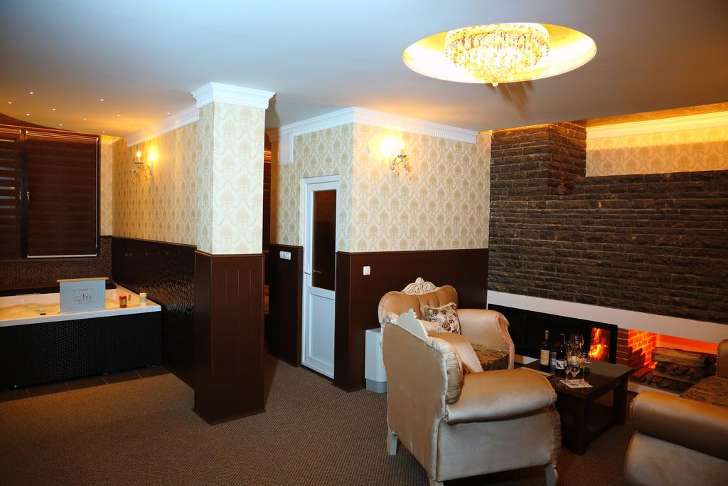 Hotel OK Prizren Buitenkant foto
